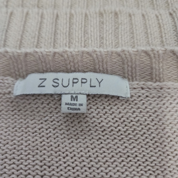 Z Supply Cream LOVE Graphic Sweater. Size Medium - Picture 6 of 9